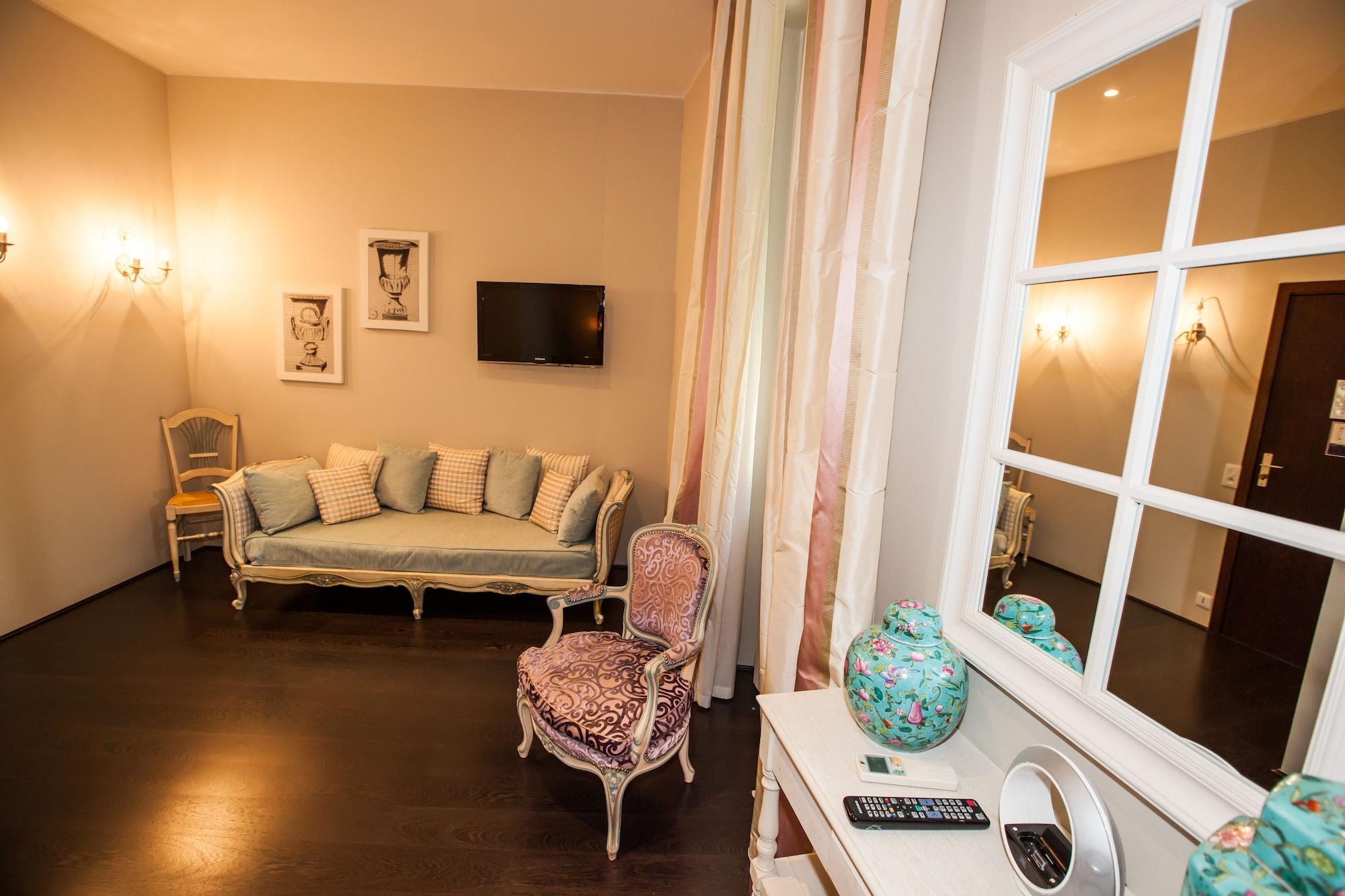 Paris Rome Hotel Menton Eksteriør billede