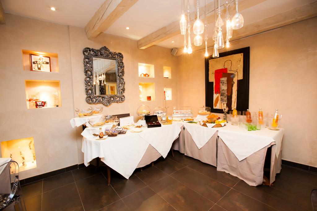 Paris Rome Hotel Menton Eksteriør billede