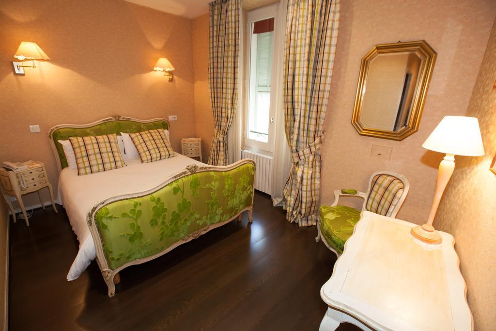 Paris Rome Hotel Menton Eksteriør billede