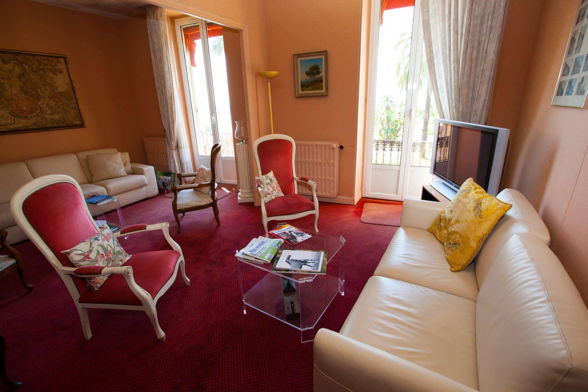 Paris Rome Hotel Menton Eksteriør billede